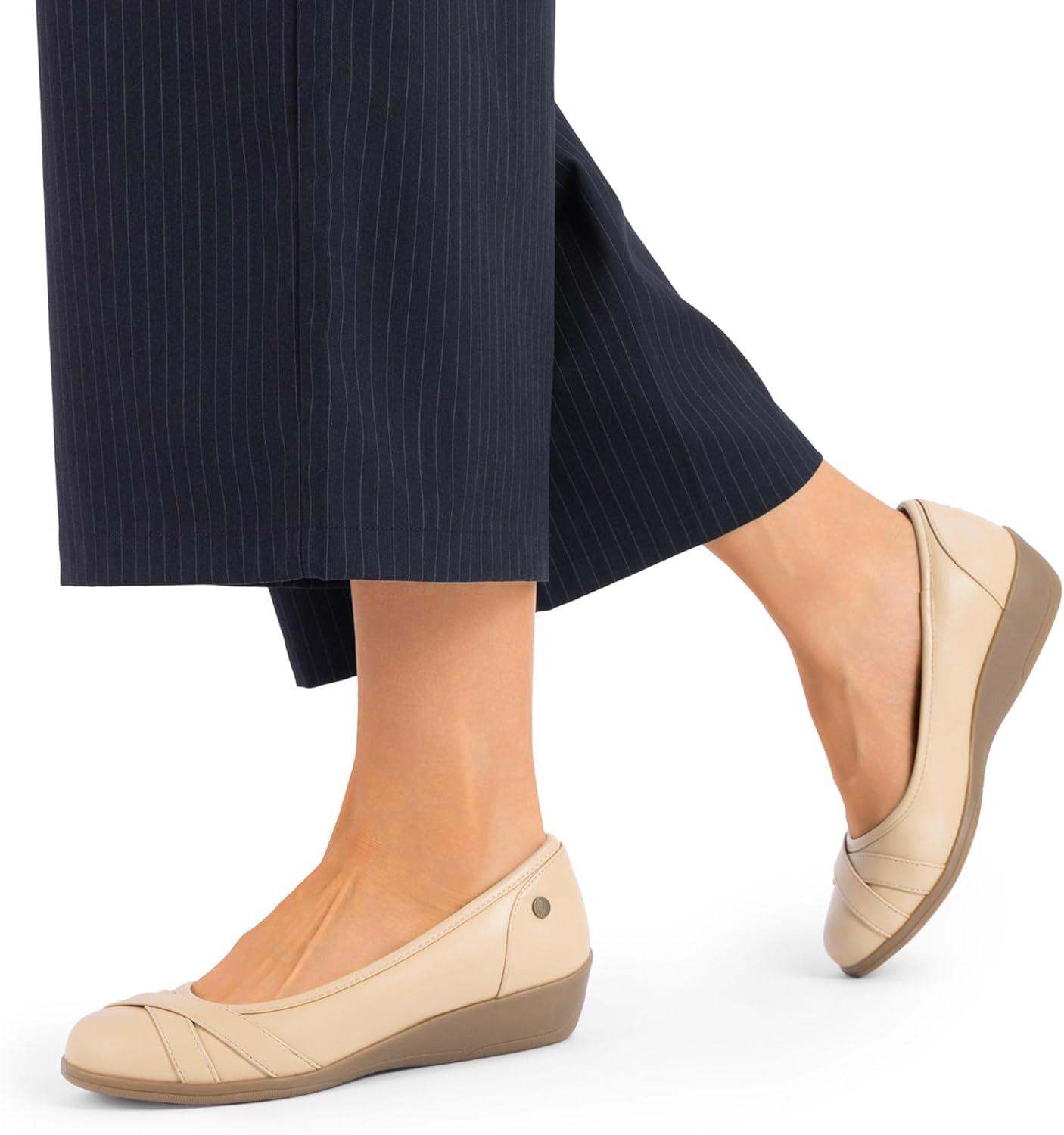 imageDREAM PAIRS Womens Ballet Flats Business Office Work Dress Shoes Comfortable Dressy Flats for WomenNude