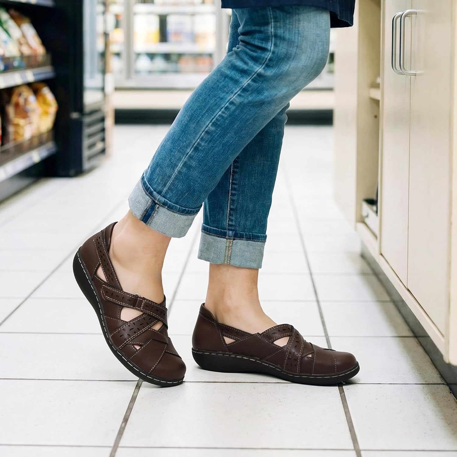 image:imageDREAM PAIRS Womens Loafers Slip On Comfortable Casual Orthopedic Walking Flats Work Shoes Closed Toe Sandals with Arch SupportBrown